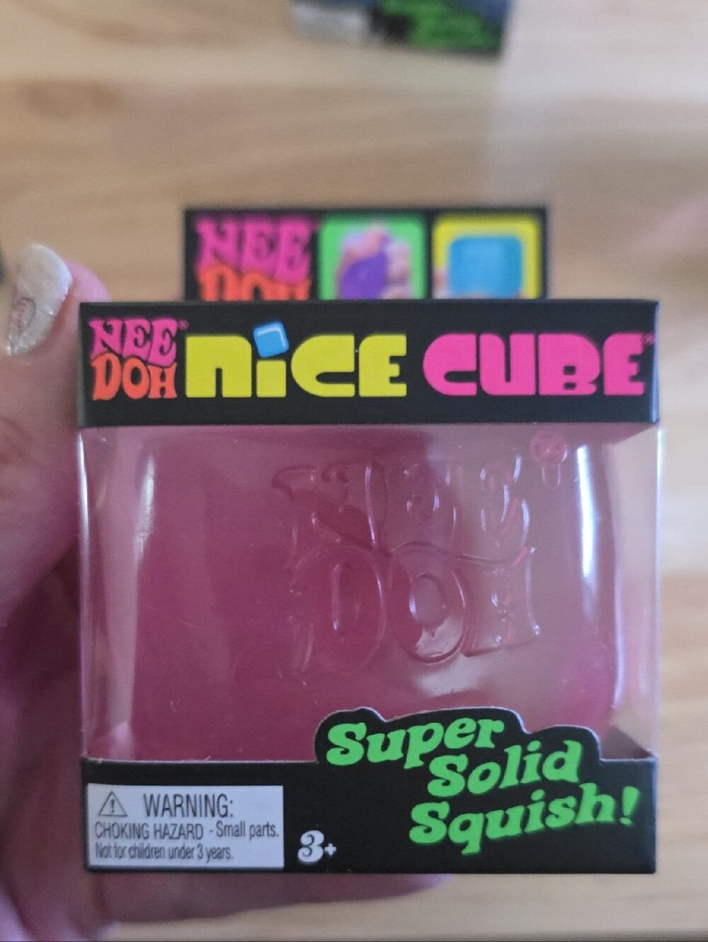 ✨NEW✨NeeDoh Nice Cube Super Solid Squish - Pink